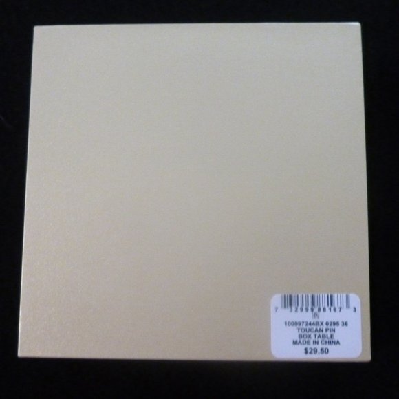 Toucan Parrot Pin Charter Club Bright Crystals Rainbow NIB Perfect Cond M328 - Picture 4 of 6